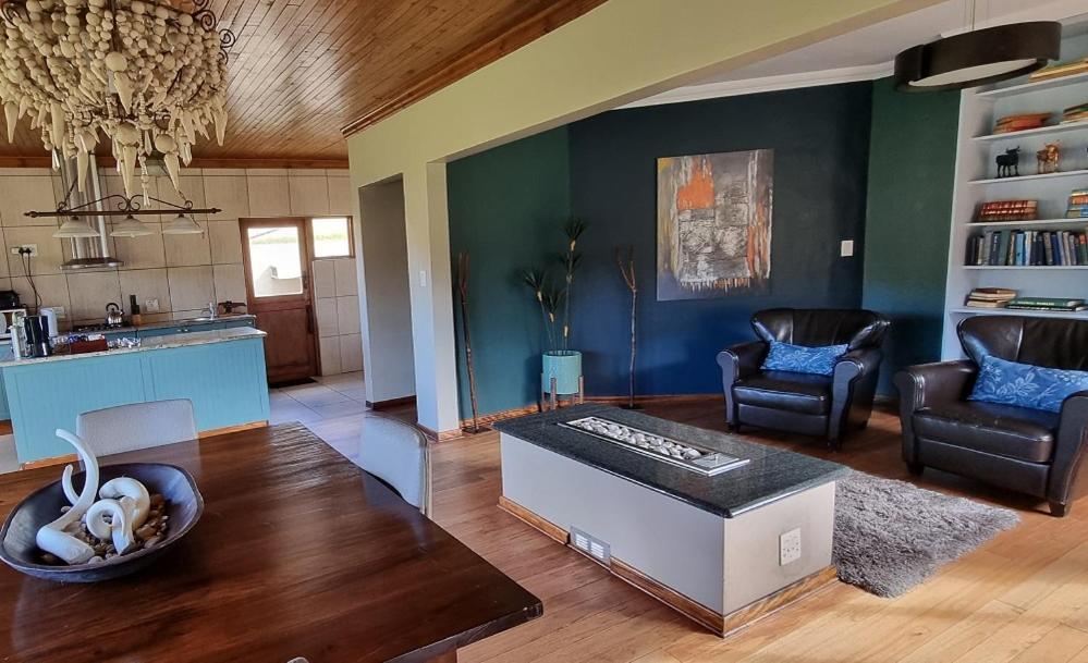 Wetlands Game Lodge Wakkerstroom Buitenkant foto