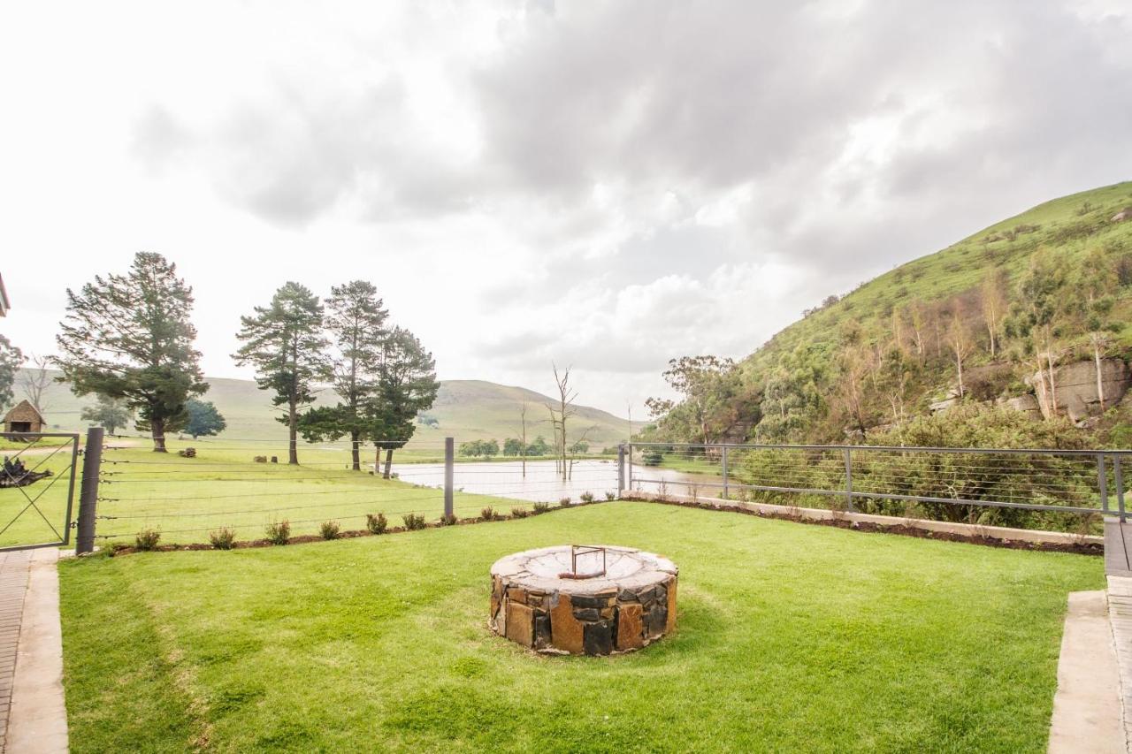 Wetlands Game Lodge Wakkerstroom Buitenkant foto
