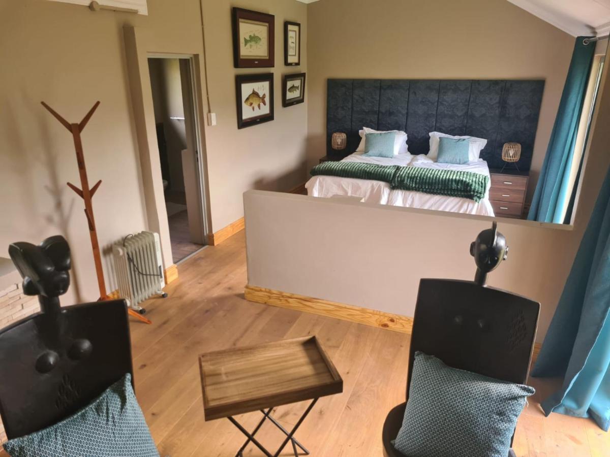 Wetlands Game Lodge Wakkerstroom Buitenkant foto