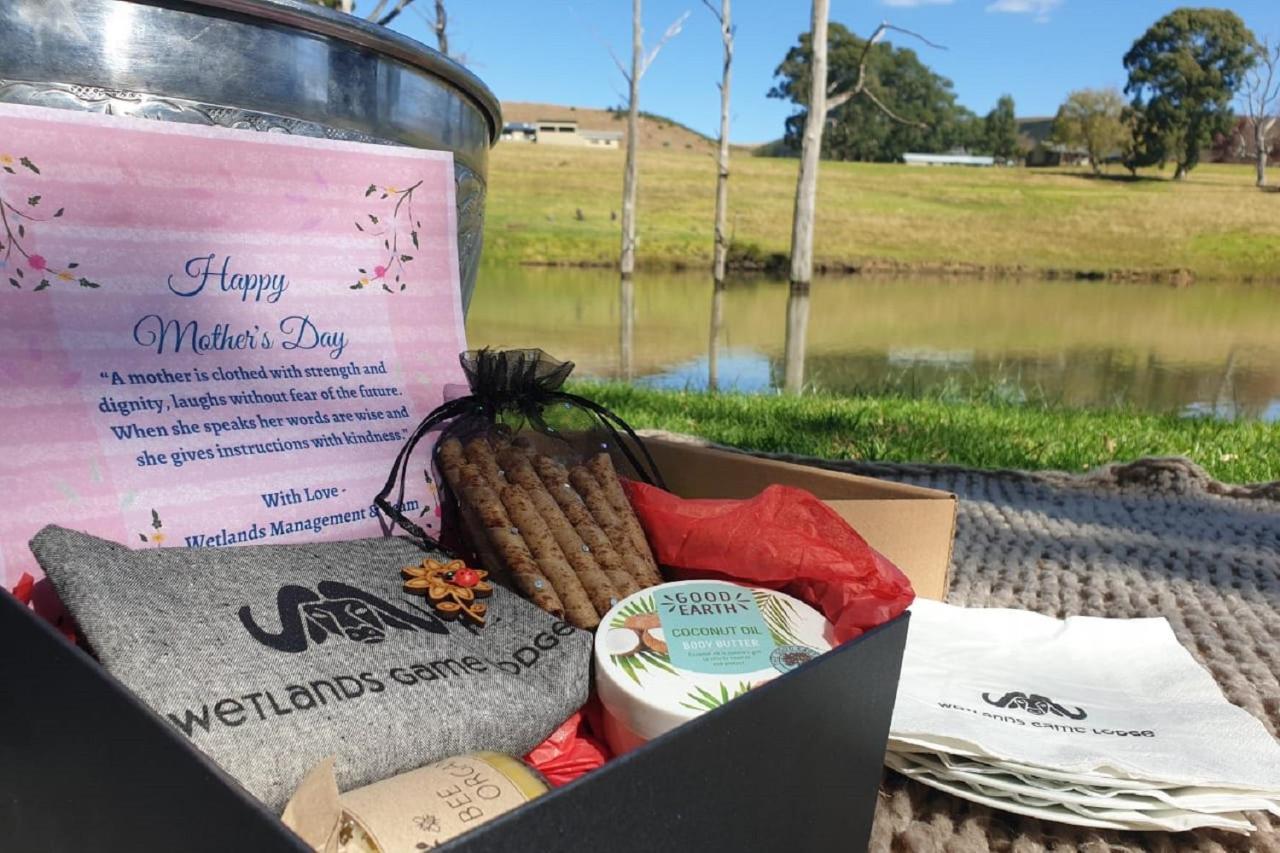 Wetlands Game Lodge Wakkerstroom Buitenkant foto