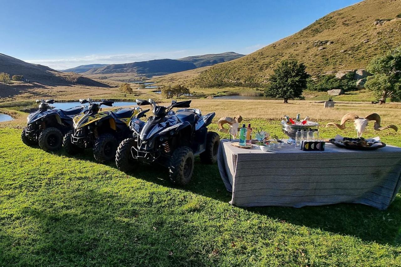 Wetlands Game Lodge Wakkerstroom Buitenkant foto